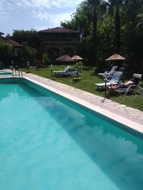 Holiday Hotel Dalyan Esterno foto