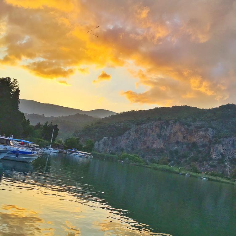 Holiday Hotel Dalyan Esterno foto