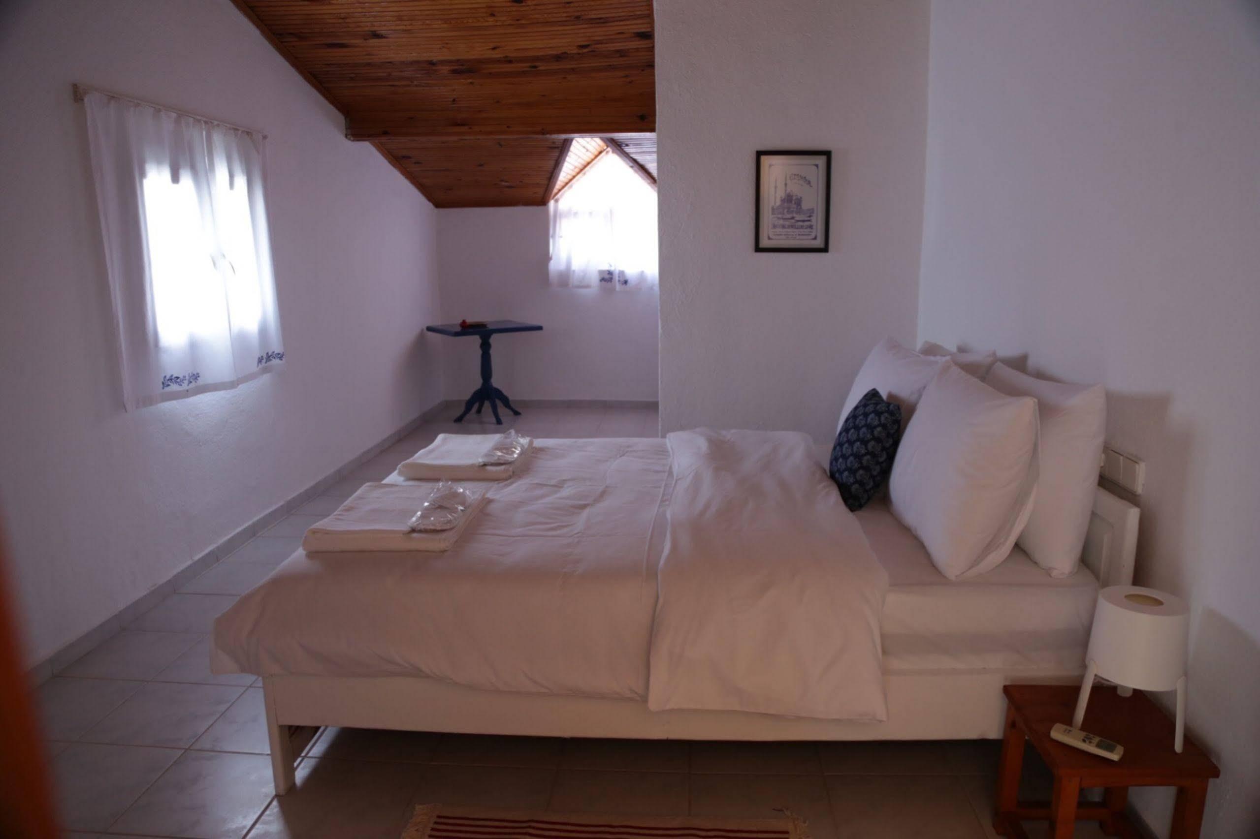 Holiday Hotel Dalyan Esterno foto